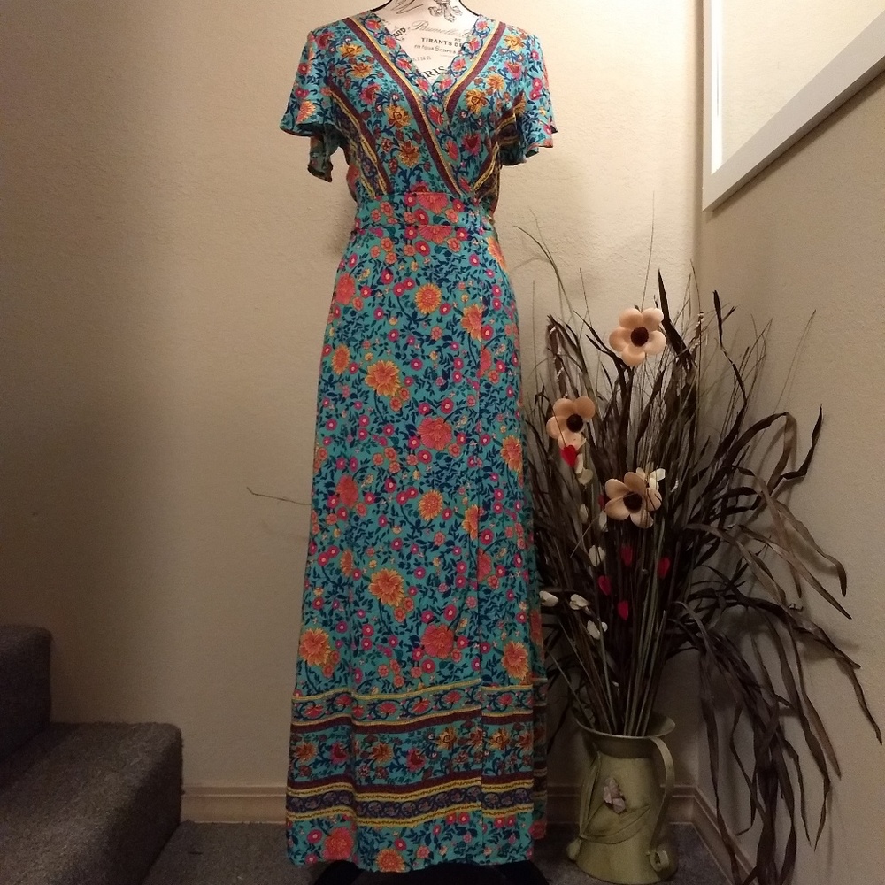 ⬇️SALE⬇️ 1 LEFT  Boho Wrap Maxi - Picture 2 of 4